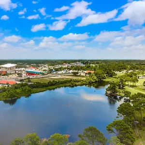  Apartment Town Wharf
